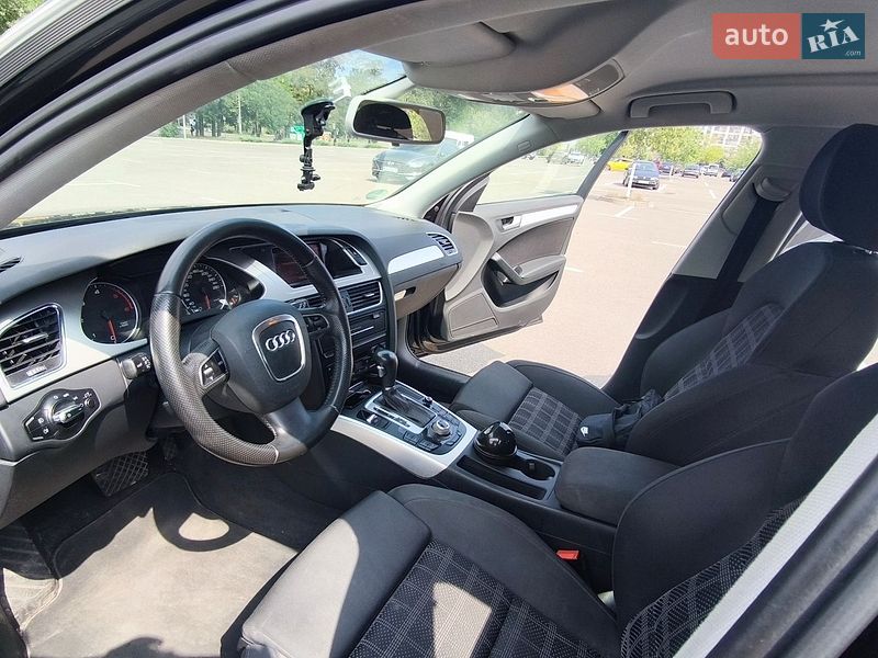 Универсал Audi A4 2011 в Киеве