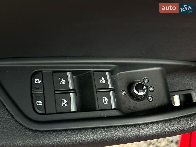 Седан Audi A4 2020 в Харькове