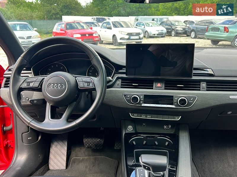 Седан Audi A4 2020 в Харькове