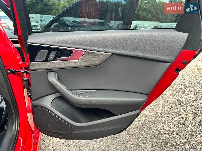 Седан Audi A4 2020 в Харькове