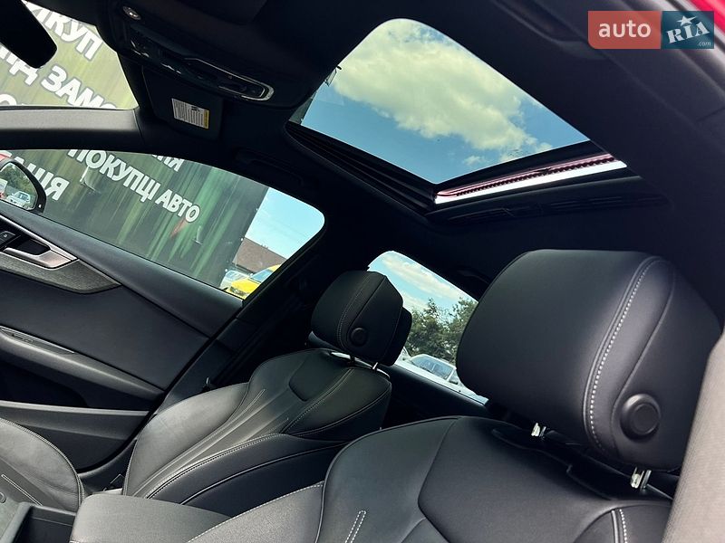 Седан Audi A4 2020 в Харькове