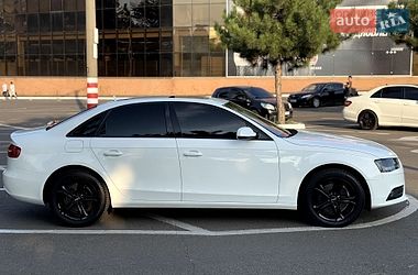 Седан Audi A4 2012 в Одесі