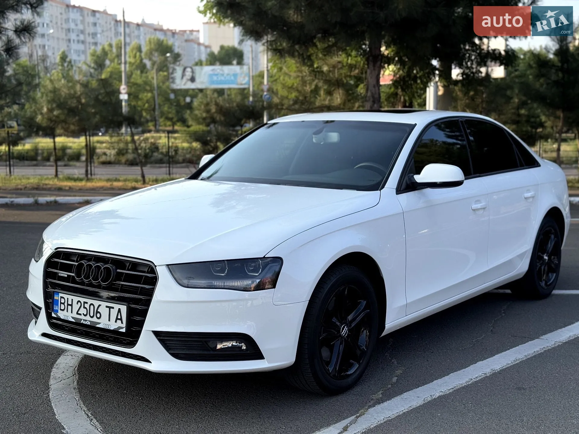 2012 Audi A4 - мініатюра 13