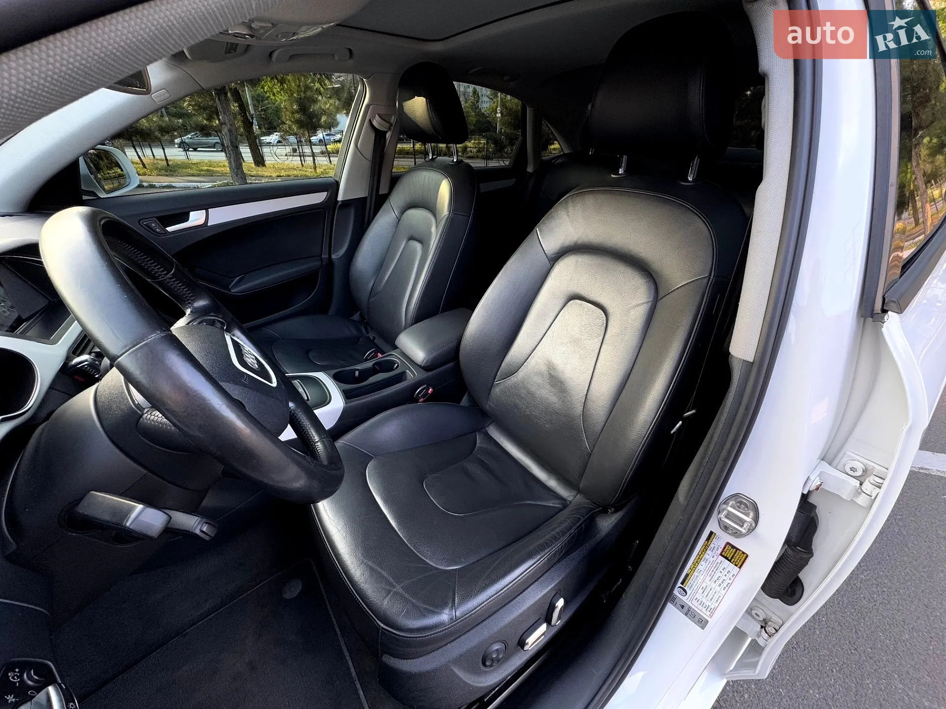 2012 Audi A4 - мініатюра 27
