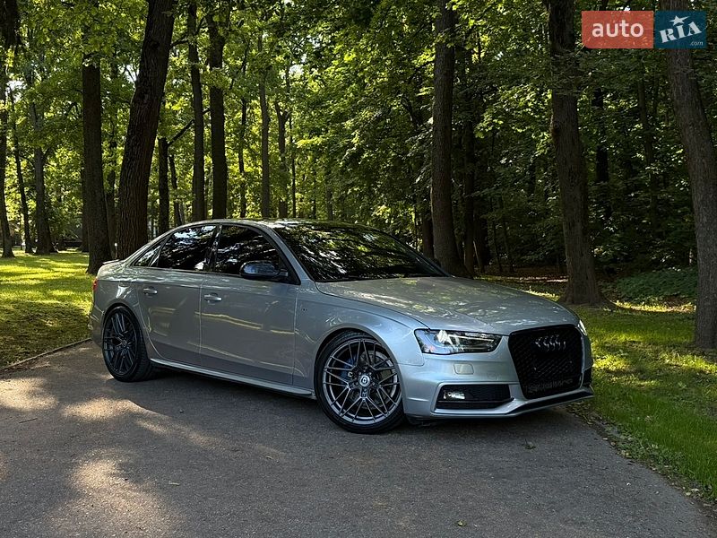 Седан Audi A4 2015 в Харкові
