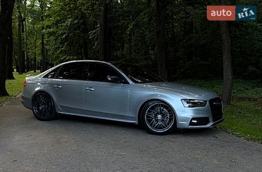 Седан Audi A4 2015 в Харкові