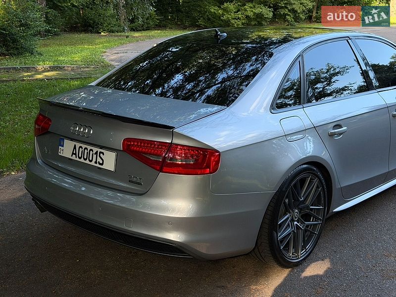 Седан Audi A4 2015 в Харкові