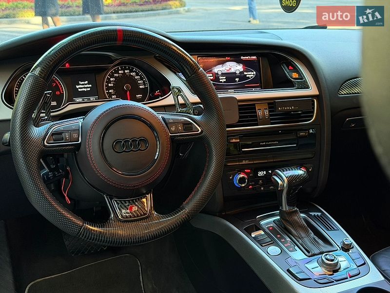 Седан Audi A4 2015 в Харкові