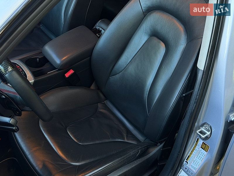 Седан Audi A4 2015 в Харкові