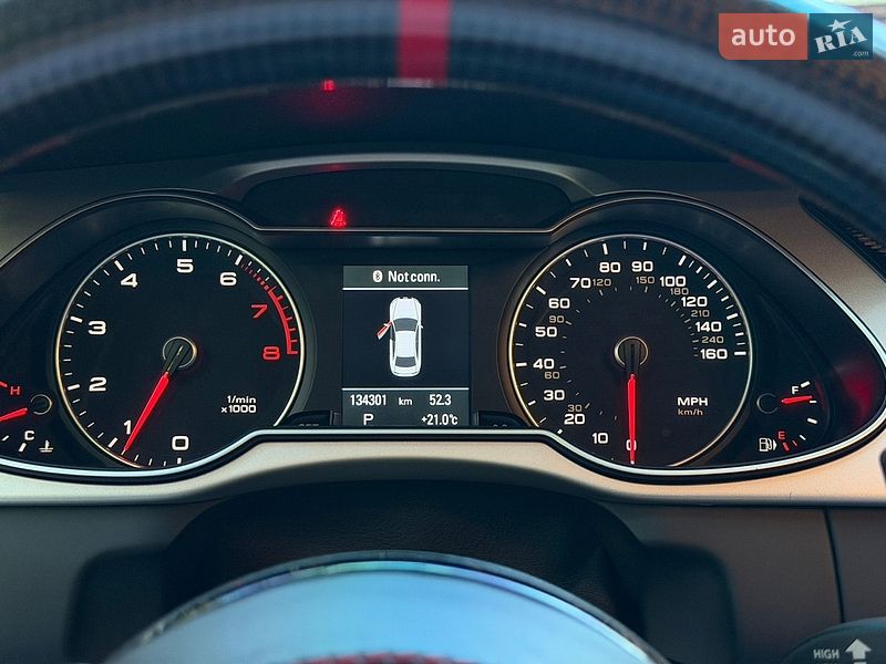 Седан Audi A4 2015 в Харкові