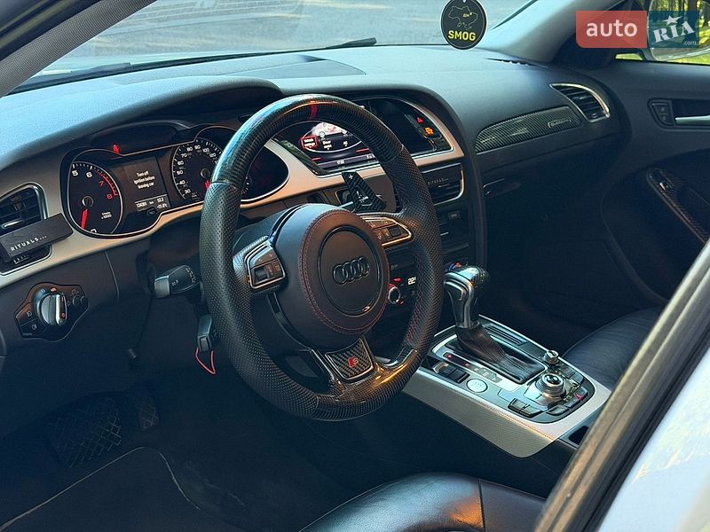 Седан Audi A4 2015 в Харкові