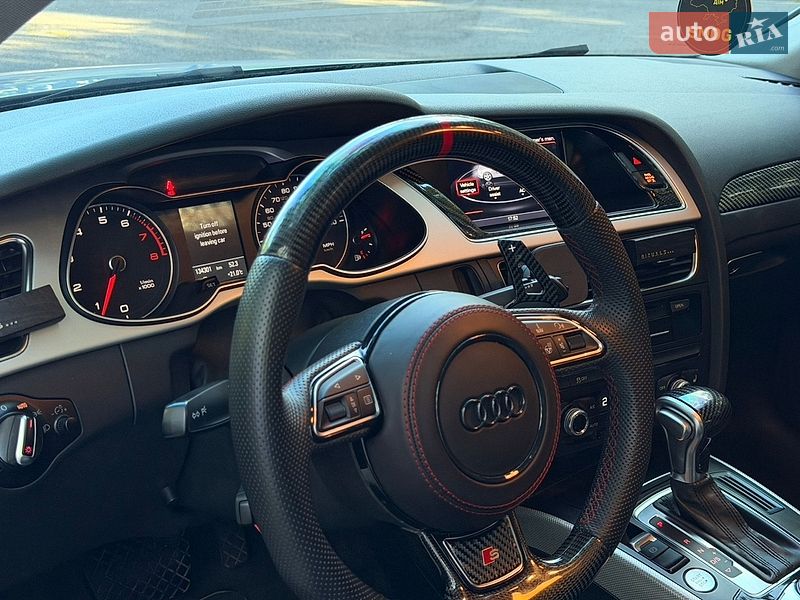 Седан Audi A4 2015 в Харкові