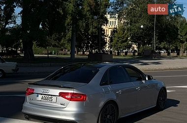 Седан Audi A4 2015 в Харкові