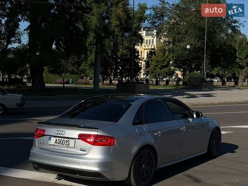 Седан Audi A4 2015 в Харкові