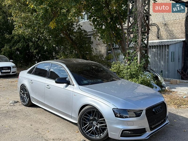 Седан Audi A4 2015 в Харкові
