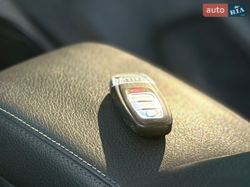 Седан Audi A4 2015 в Харкові