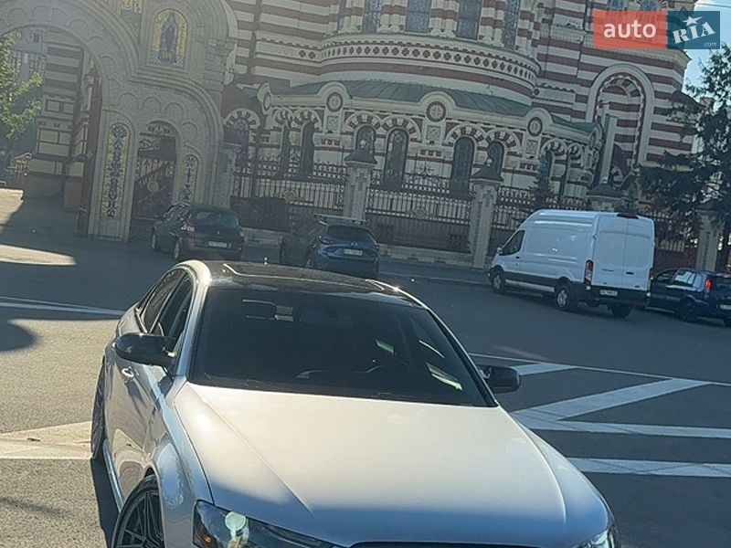 Седан Audi A4 2015 в Харкові