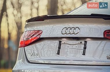 Седан Audi A4 2015 в Харкові