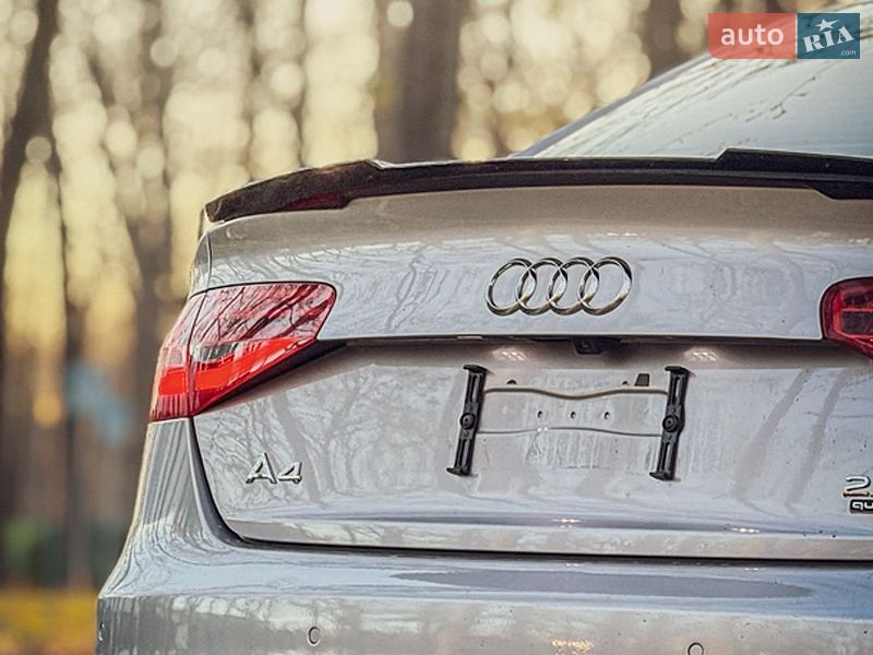 Седан Audi A4 2015 в Харкові
