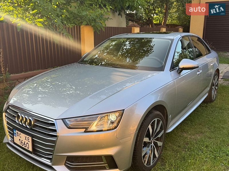 Седан Audi A4 2017 в Львове