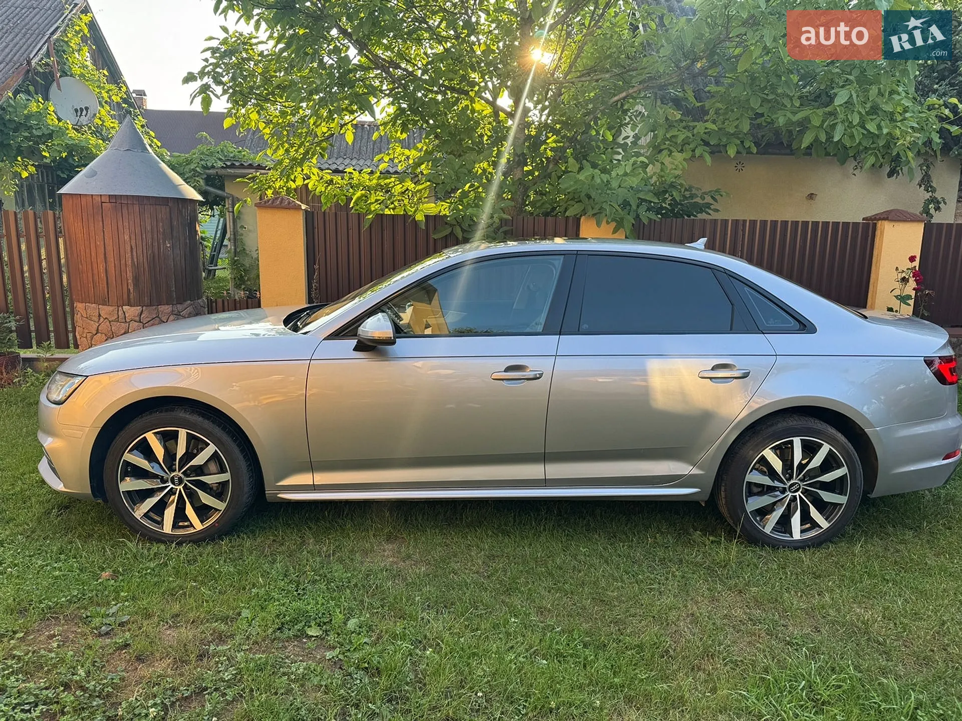 2017 Audi A4 - мініатюра 3