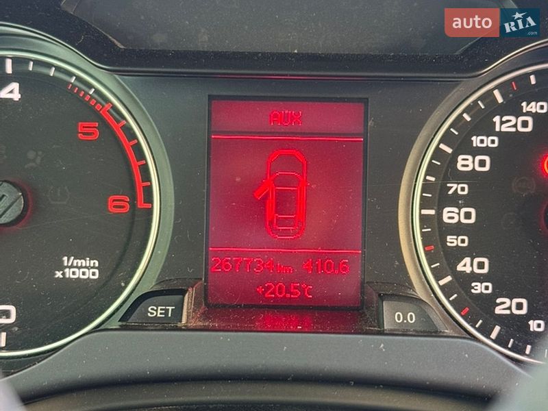 Седан Audi A4 2010 в Львові