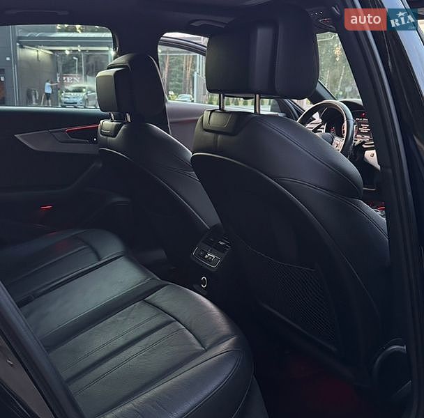 Седан Audi A4 2017 в Луцке