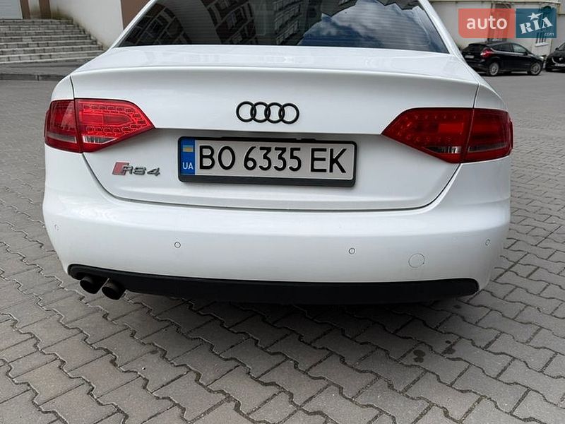 Седан Audi A4 2011 в Тернополі