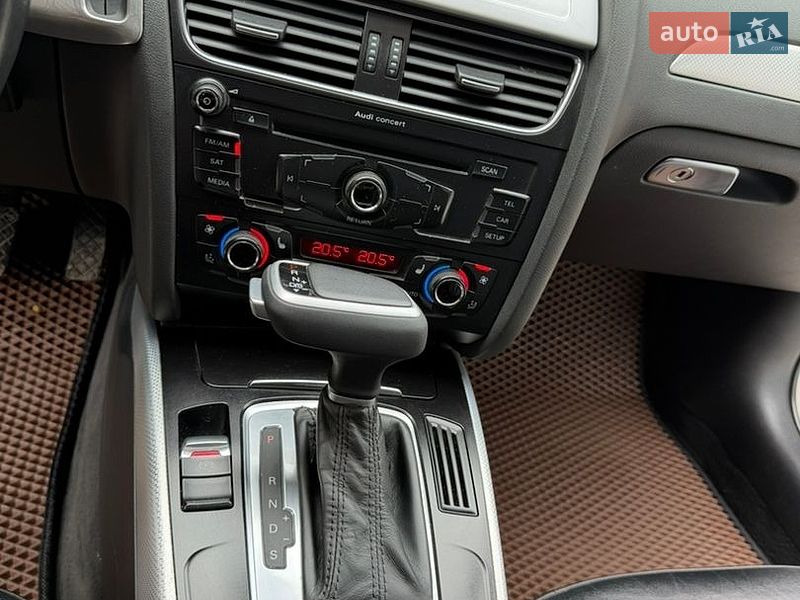 Седан Audi A4 2011 в Тернополі