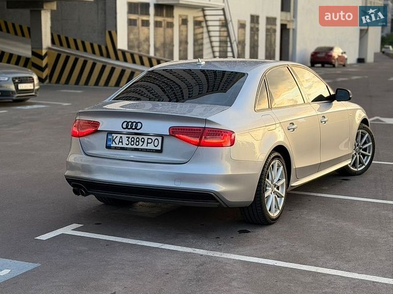 Седан Audi A4 2015 в Киеве