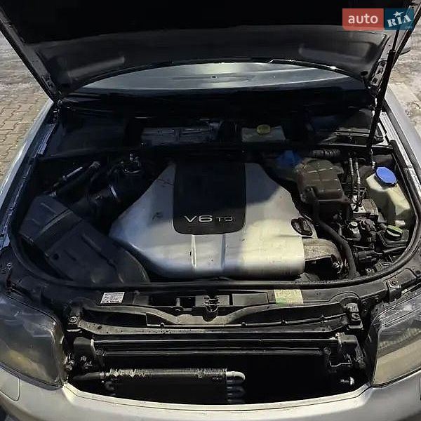 Універсал Audi A4 2004 в Львові