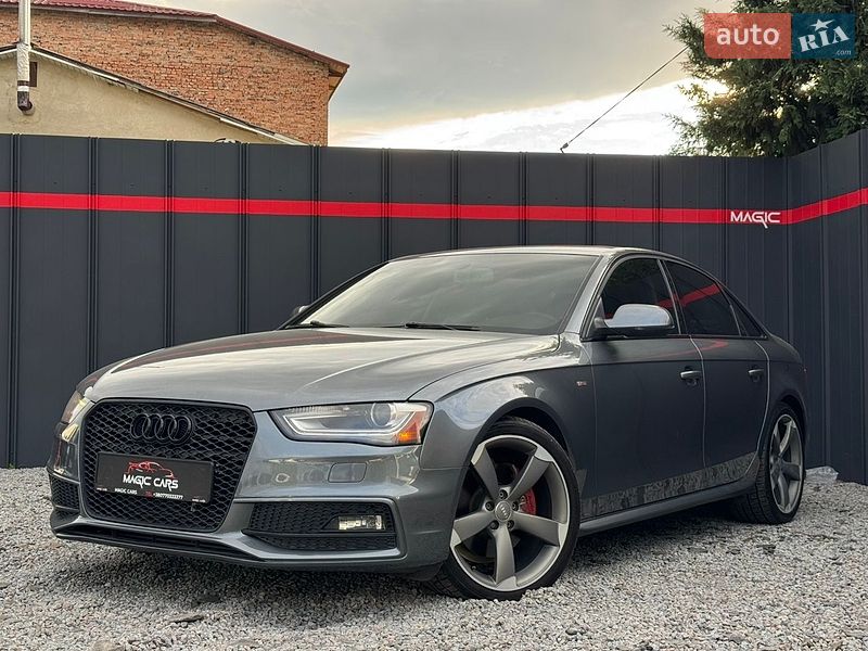 Седан Audi A4 2013 в Луцьку