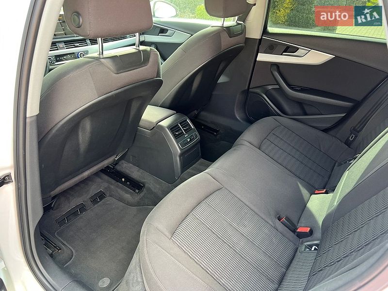 Універсал Audi A4 2017 в Львові фото 29 Універсал Audi A4 2017 в Львові