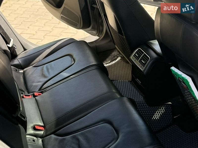 Седан Audi A4 2014 в Хмельницькому