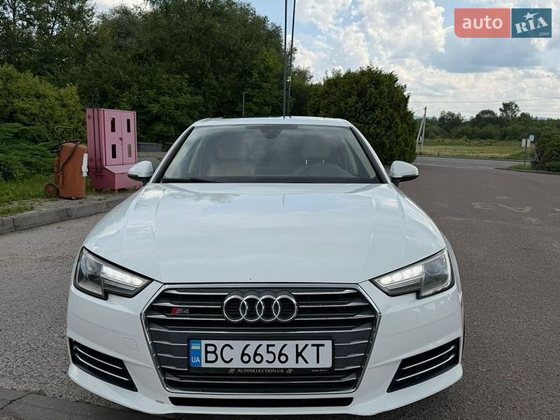 Audi A4 2017