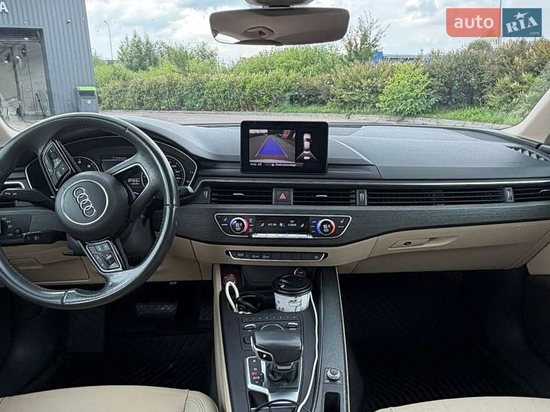 Седан Audi A4 2017 в Дрогобичі
