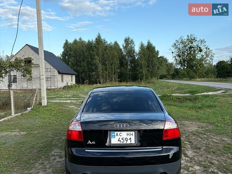 Седан Audi A4 2003 в Любомле