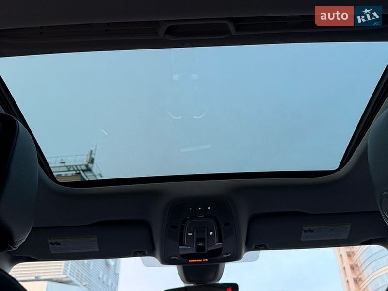 Седан Audi A4 2016 в Дніпрі