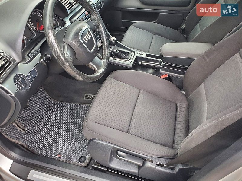 Універсал Audi A4 2005 в Чернівцях