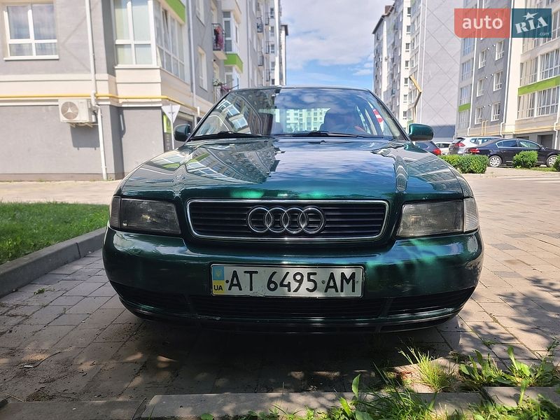 Седан Audi A4 1997 в Івано-Франківську