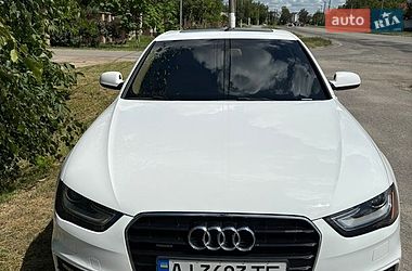 Седан Audi A4 2015 в Киеве