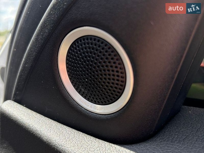 Седан Audi A4 2015 в Киеве