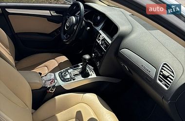 Седан Audi A4 2015 в Киеве