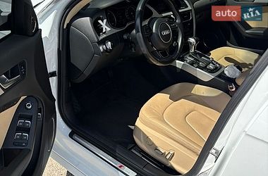 Седан Audi A4 2015 в Киеве