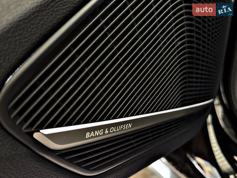 Седан Audi A4 2017 в Киеве