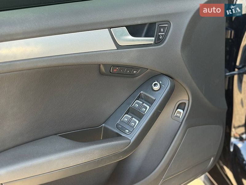 Седан Audi A4 2014 в Киеве