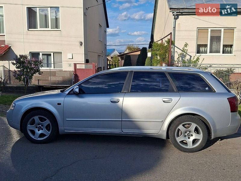 Универсал Audi A4 2004 в Хусте
