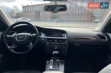 Седан Audi A4 2013 в Дніпрі