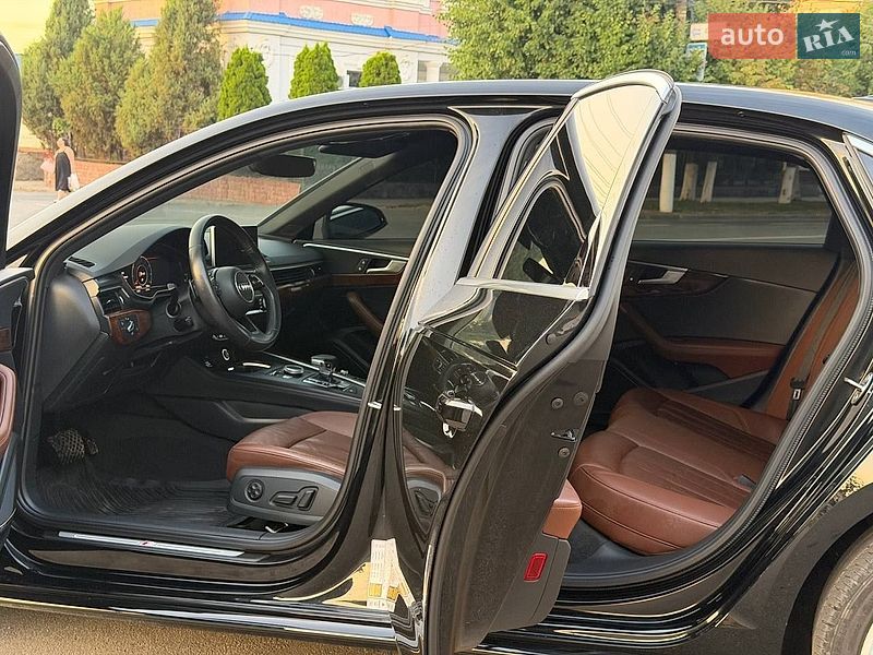 Седан Audi A4 2019 в Вінниці