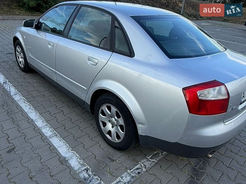 Седан Audi A4 2003 в Киеве